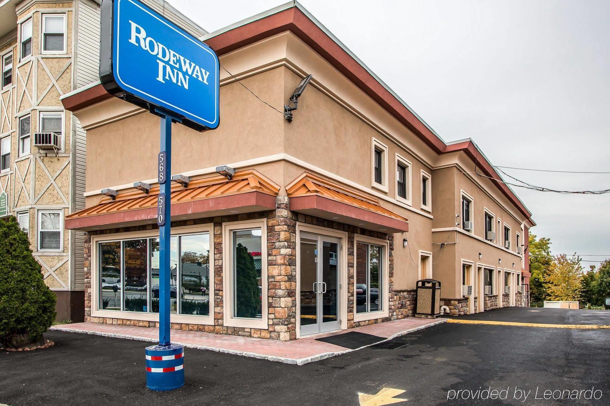 Rodeway Inn Belleville Exterior foto